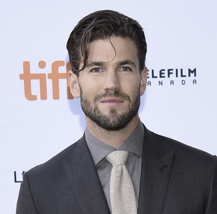 Austin Stowell