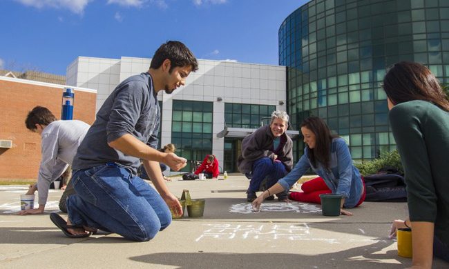 Students-Chalking-Fine-Arts-1170x456 fine arts students